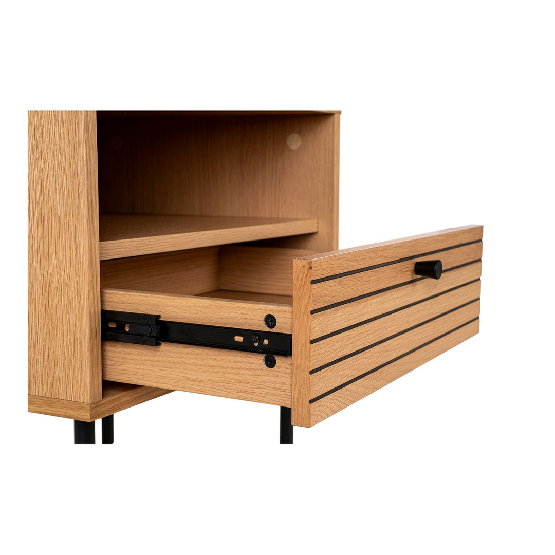 Side table Kyoto | Eikenfineer tafelblad met stalen poten