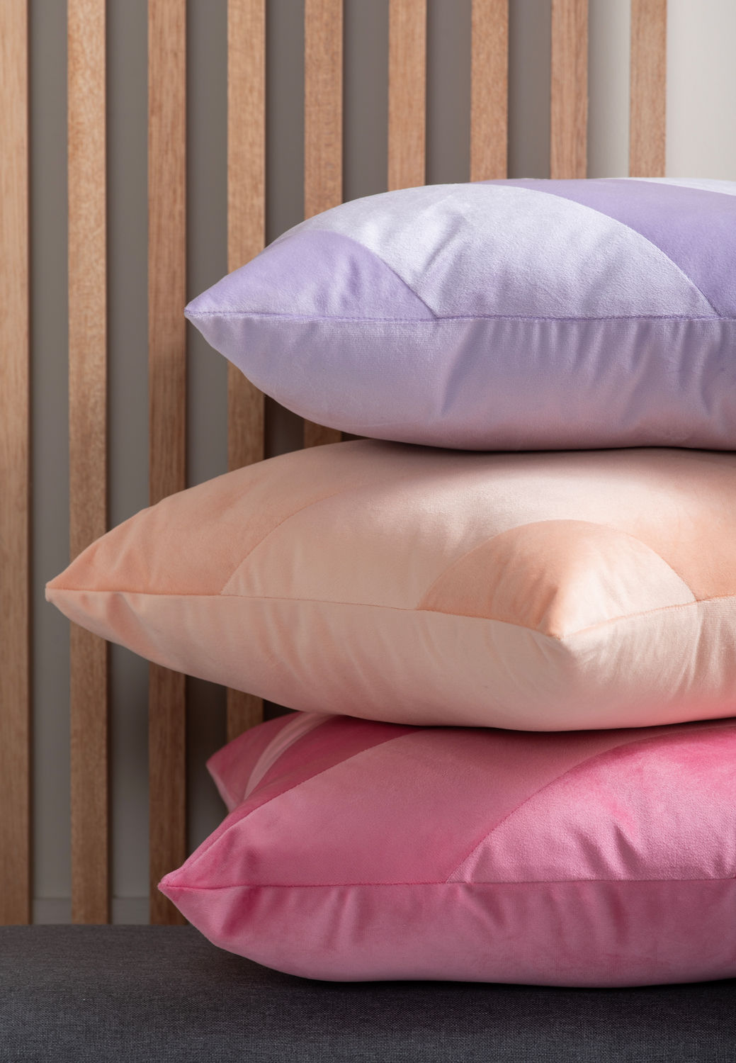 Sierkussen Tono Square | Leuke neutrale opdruk | Roze